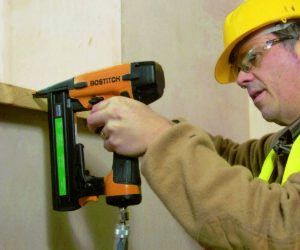 Sponkovačka Bostitch SX1838 BOSTITCH