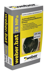 Jednosložková cementová podlahová hmota Weber.bat jemný 25 Mpa