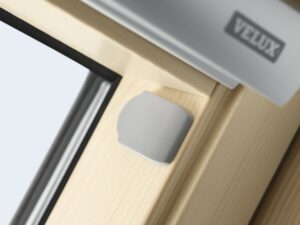 Střešní okno VELUX GZL 1051 MK08 kyvné Velux