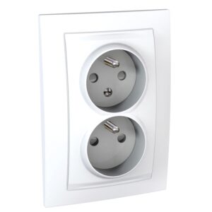 Zásuvka dvojnásobná