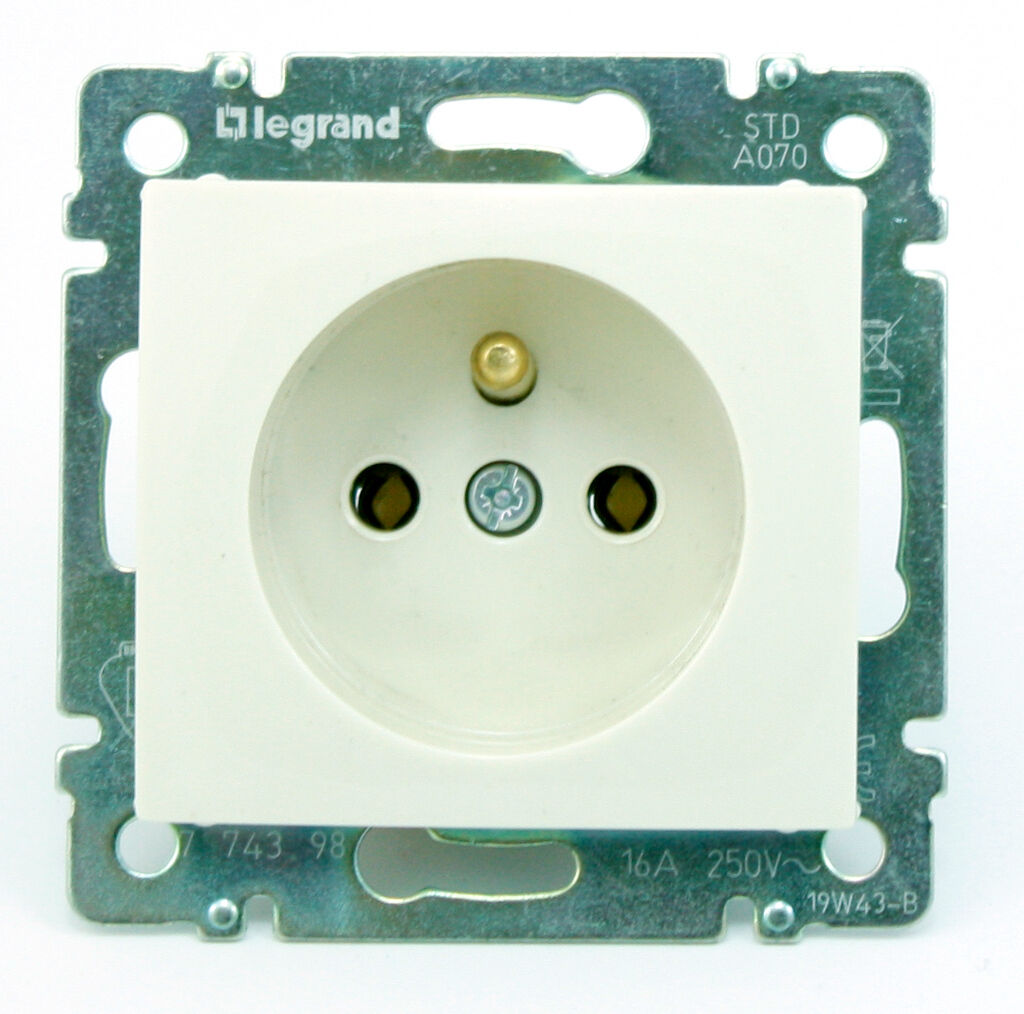 Zásuvka 230 V jednonásobná Legrand Valena Life béžová Legrand