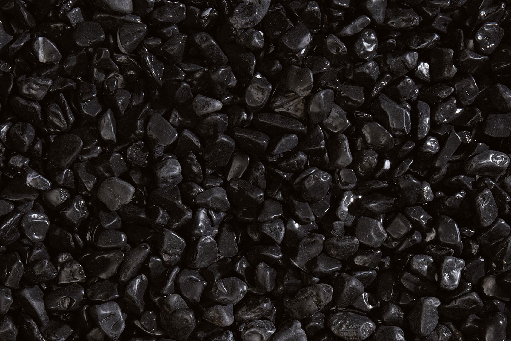 Kamenivo okrasné DEKSTONE Nero Ebano valounky a oblázky 15/25 mm 1 500 kg DEKSTONE